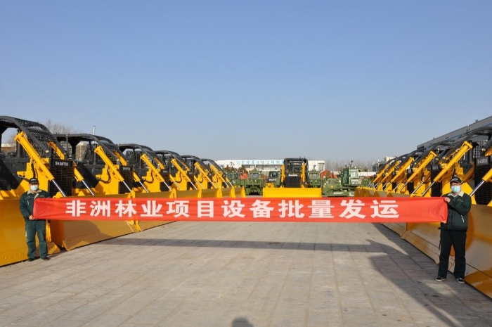 Shantui Customized” Bulldozers Shipped In Batch To Overseas Market