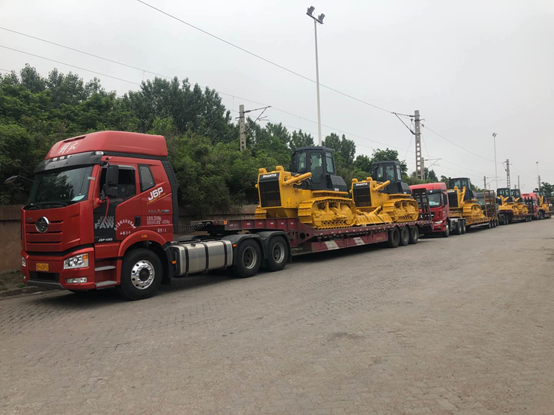 Shantui Sd16 And Sd22 Bulldozers Are Sent To Azerbaijan In Batches
